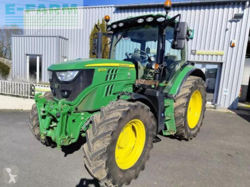 Tracteur agricole John Deere