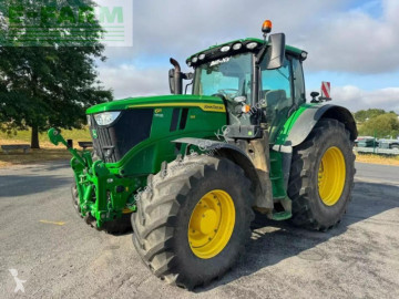 Tracteur agricole John Deere 6r 195