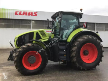 Tracteur agricole Claas