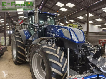 Tracteur agricole New Holland