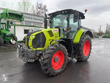 Tracteur agricole Claas