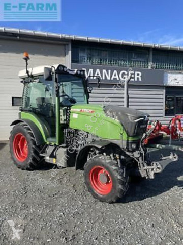 Tracteur agricole Fendt 211 v