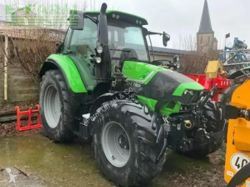 Tracteur agricole Deutz-Fahr