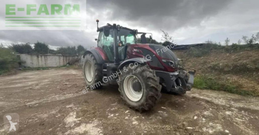 Tracteur agricole Valtra t154 h