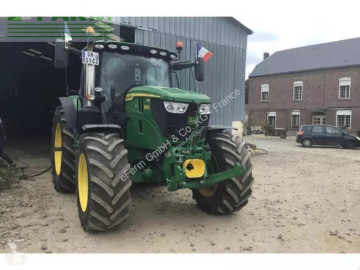 Tracteur agricole John Deere