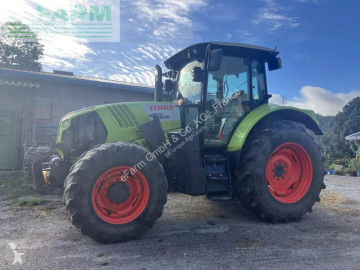 Tractor agrícola Claas