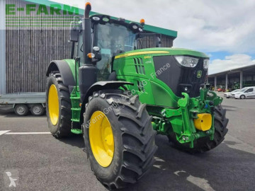 Tracteur agricole John Deere
