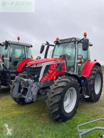 Lantbrukstraktor Massey Ferguson 6s.155 d6