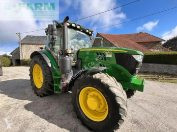 Tractor agrícola John Deere