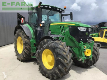 Tracteur agricole John Deere
