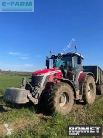 Tracteur agricole Massey Ferguson