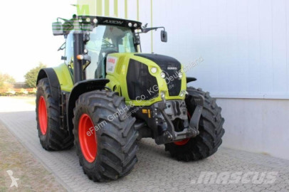 Lantbrukstraktor Claas