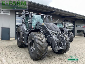 Lantbrukstraktor Valtra q 285