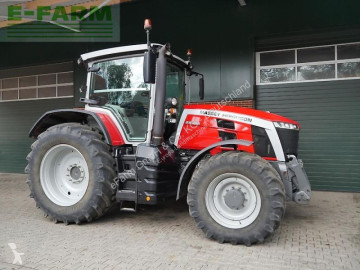 Lantbrukstraktor Massey Ferguson 8s.225 dyna-7