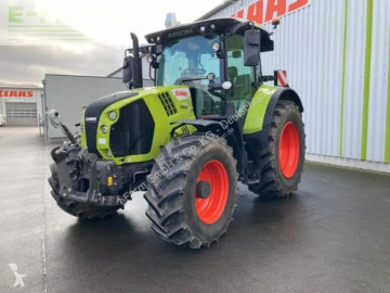 Tractor agrícola Claas arion 550 cmatic cebis