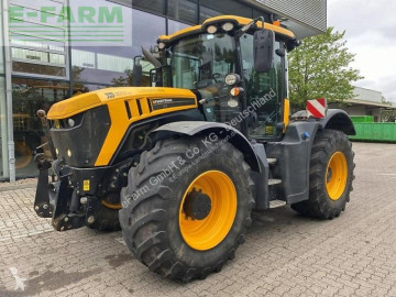 Tracteur agricole JCB 4220 fastrac