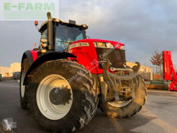 Lantbrukstraktor Massey Ferguson 8740 s dyna vt exclusive Exclusive