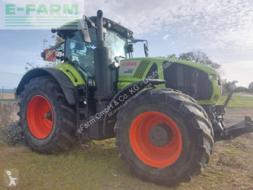 Tracteur agricole Claas