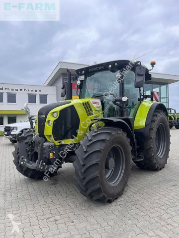 Tracteur agricole Claas