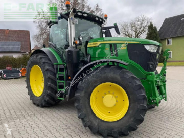 Tracteur agricole John Deere