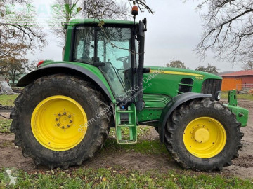 Tracteur agricole John Deere
