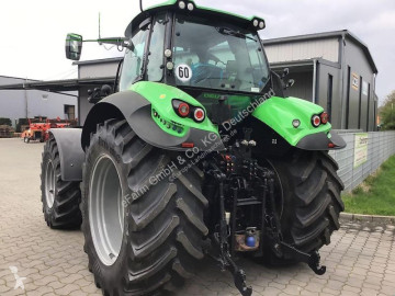 Tracteur agricole Deutz-Fahr