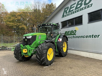 Tracteur agricole John Deere