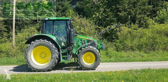 Lantbrukstraktor John Deere 6120m