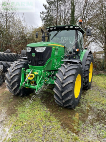 John Deere6R