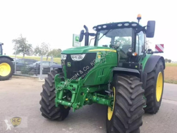 Lantbrukstraktor John Deere 6215 r pro autotrac