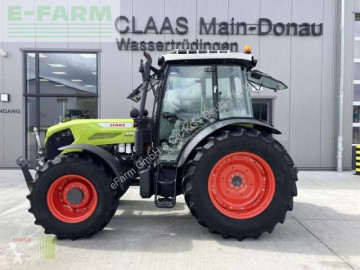 Lantbrukstraktor Claas