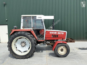 Tracteur agricole Steyr 8070