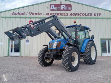 Tracteur agricole New Holland