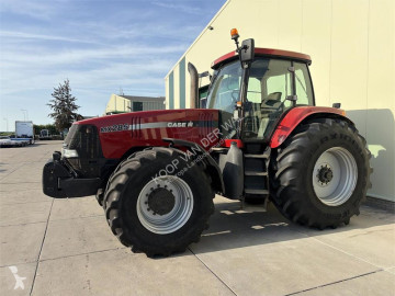 Tracteur agricole Case
