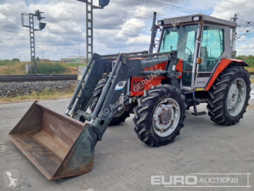 Lantbrukstraktor Massey Ferguson nc 3080