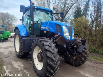 Tracteur agricole