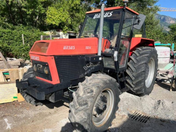 Tracteur agricole Ursus