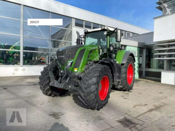 Fendt tractor