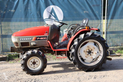 Трактор Yanmar