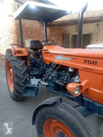 Tracteur agricole OM