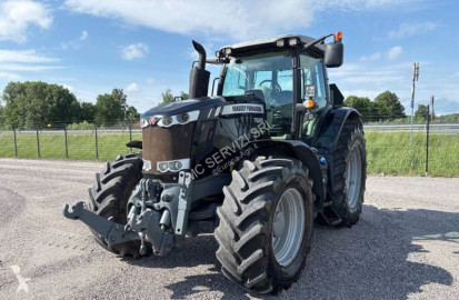 Tracteur agricole Massey Ferguson