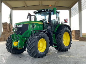 Tracteur agricole John Deere