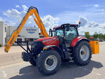 Case tractor