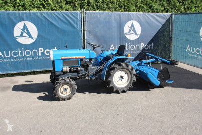 Tracteur agricole Mitsubishi MT1301D