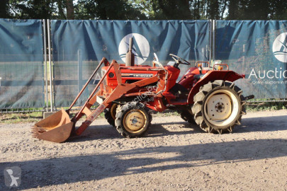 Tractor Yanmar YM1802D