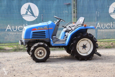 Tractor Iseki