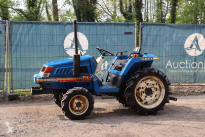 Tractor Iseki