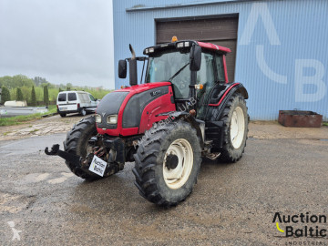 Tractor Valtra N141H