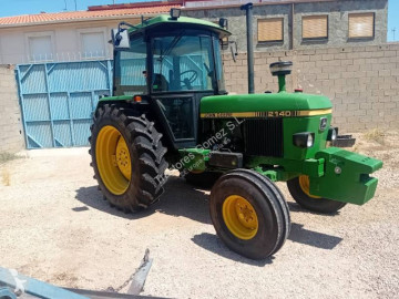Tractor John Deere 2140