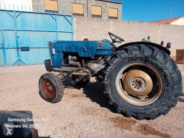 Tractor Ebro